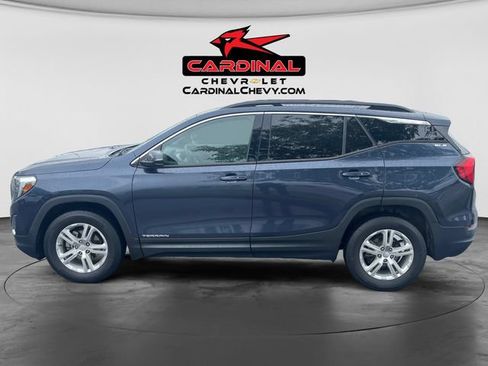 Used 2018 GMC Terrain SLE w/ Driver Convenience Package FWD image 6