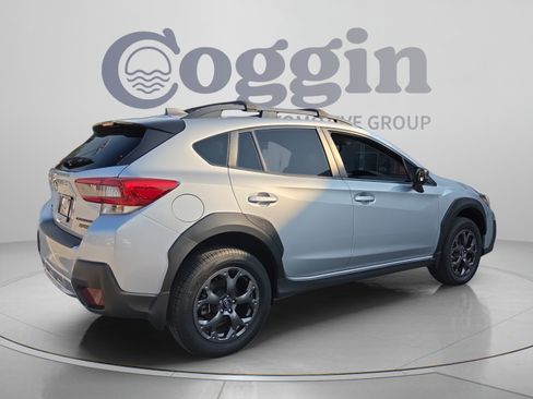 Used 2022 Subaru Crosstrek 2.5i Sport w/ Moonroof Package AWD/4WD image 5
