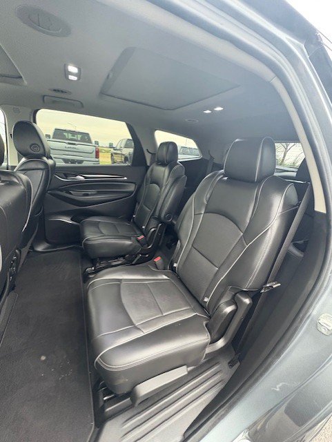 Used 2021 Buick Enclave Avenir w/ Avenir Technology Package FWD image 14