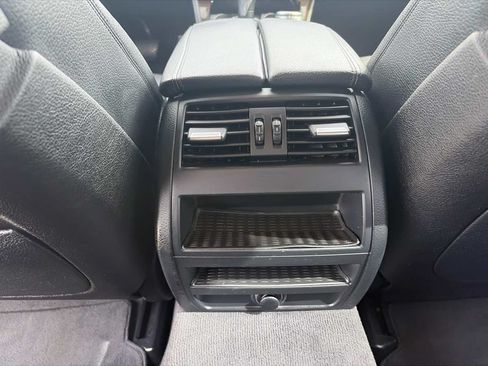 Used 2014 BMW 550i Sedan RWD image 16