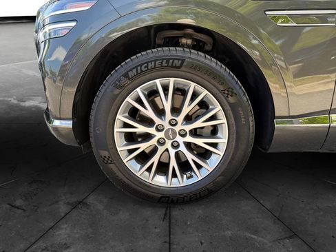 Used 2024 Genesis GV80 2.5T AWD/4WD image 14