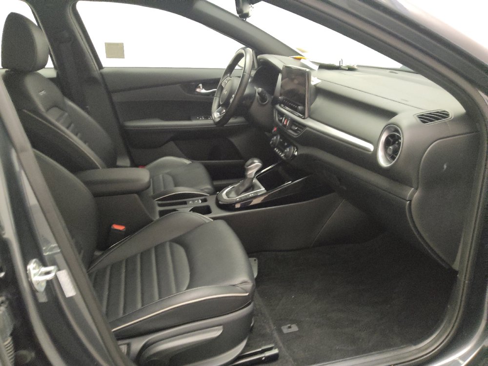 Used 2024 Kia Forte GT-Line w/ GT-Line Premium Package FWD image 21