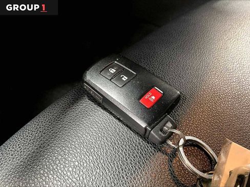 Used 2021 Toyota 4Runner Venture w/ Moonroof Package image 14