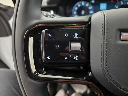 New 2026 Land Rover Range Rover Velar Dynamic SE image 30