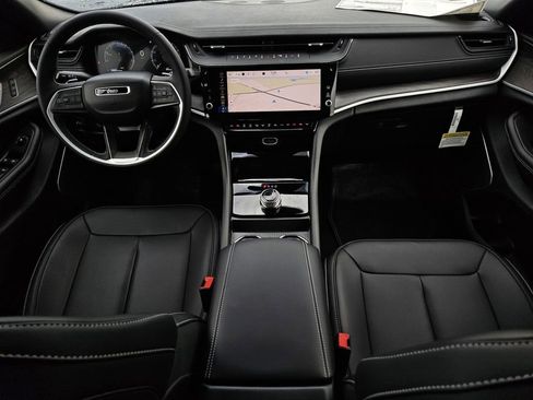 New 2026 Jeep Grand Cherokee L Limited RWD image 16