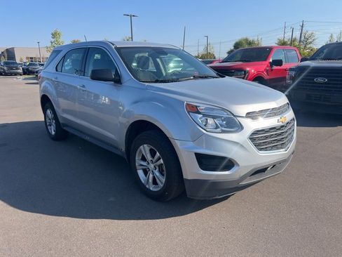 Used 2016 Chevrolet Equinox LS image 3