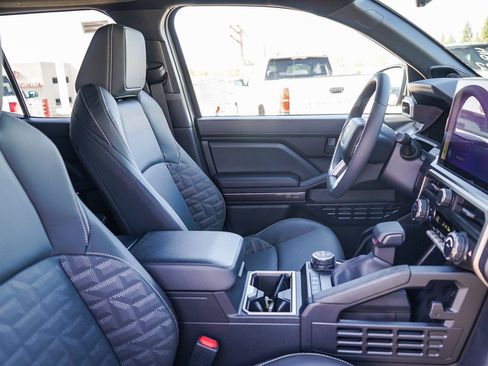New 2026 Toyota 4Runner TRD Off-Road Premium AWD/4WD image 18