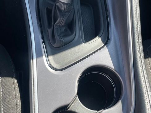 Used 2022 Dodge Challenger R/T w/ Blacktop Package image 19