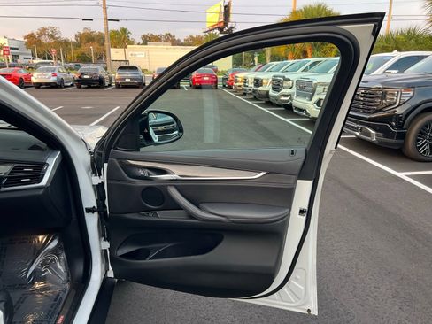 Used 2019 BMW X6 sDrive35i w/ Premium Package image 54