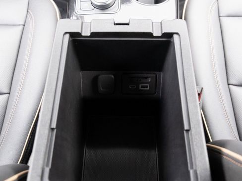 Used 2024 Chevrolet Blazer Premier image 10