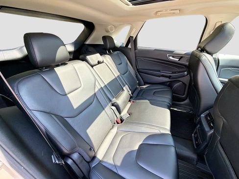 Used 2021 Ford Edge Titanium w/ Canadian Touring Package AWD/4WD image 31