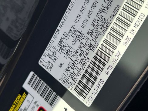 New 2026 Toyota Tacoma SR5 image 33