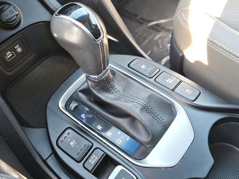 Used 2018 Hyundai Santa Fe SE w/ SE Ultimate Tech Package 03 image 31