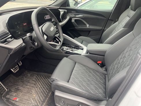 Used 2025 Audi SQ5 Premium Plus image 6
