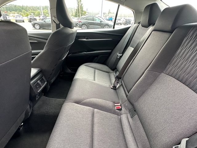 Used 2025 Toyota Camry LE FWD image 19