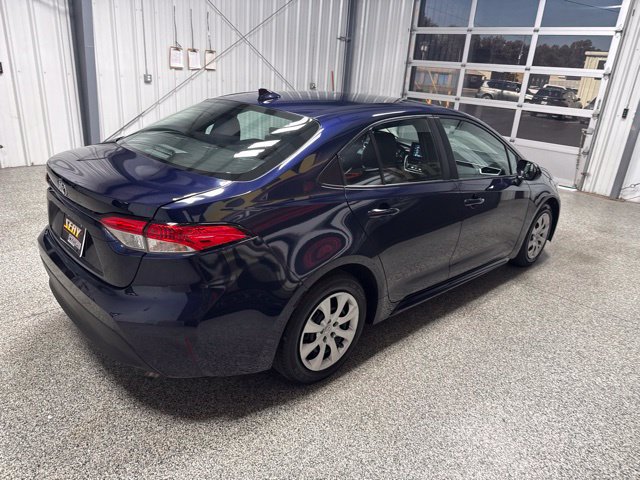 Used 2023 Toyota Corolla LE FWD image 18