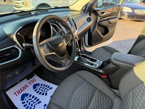 Used 2019 Chevrolet Equinox LT image 23