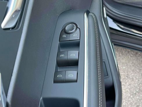 New 2026 GMC Acadia Elevation w/ Elevation Premium Package FWD image 21