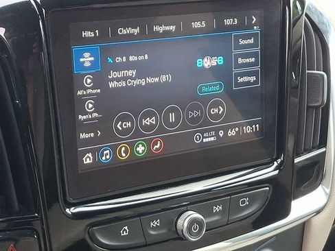 Used 2023 Chevrolet Traverse LT AWD/4WD image 12
