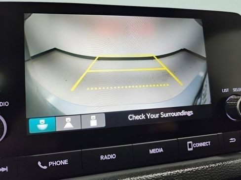 Used 2023 Honda Civic EX image 3