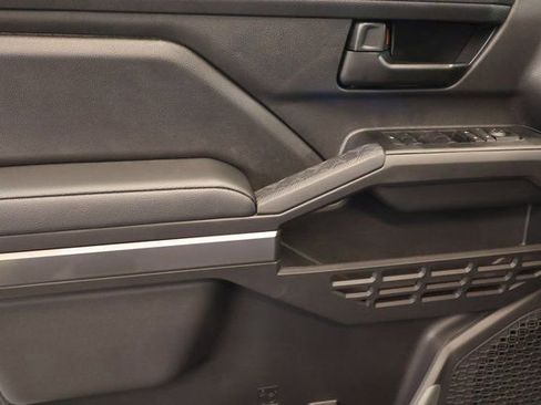 New 2026 Toyota Tacoma SR5 image 9