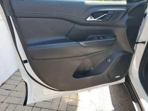 Used 2019 GMC Acadia SLT FWD image 26