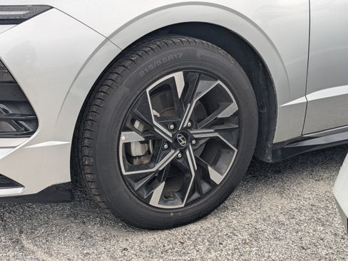 Used 2025 Hyundai Sonata SEL FWD image 5