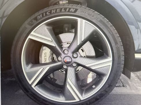 Used 2025 Genesis GV80 3.5T Prestige image 9