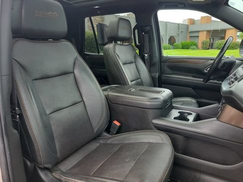 Used 2021 Chevrolet Tahoe High Country w/ Premium Package AWD/4WD image 25