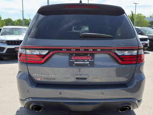 Used 2024 Dodge Durango R/T AWD/4WD image 7