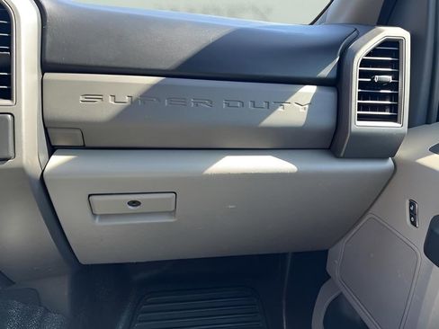 Used 2019 Ford F350 XL w/ Power Equipment Group image 33