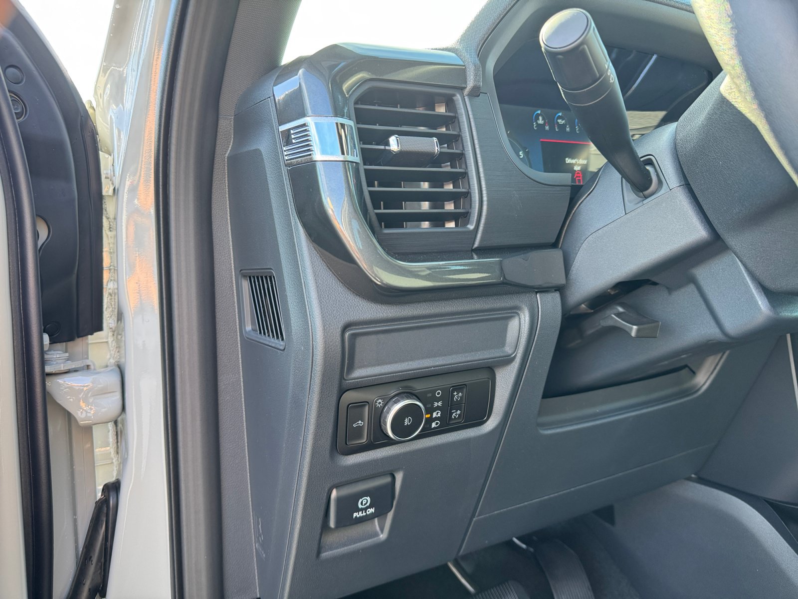 New 2026 Ford F150 STX w/ Equipment Group 200A AWD/4WD image 31
