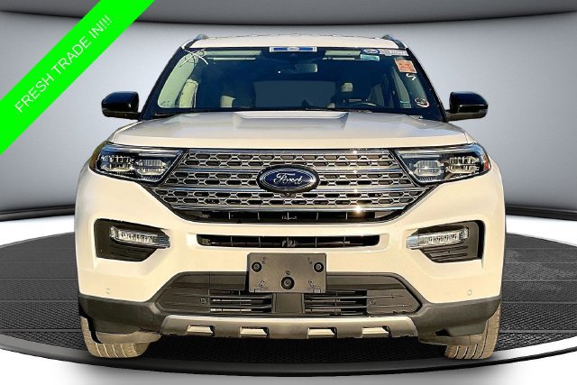 Used 2020 Ford Explorer Limited w/ Class III Trailer Tow Package RWD image 2