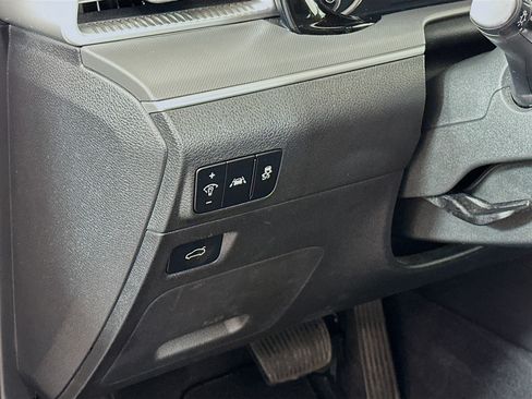 Used 2023 Kia K5 LXS image 17