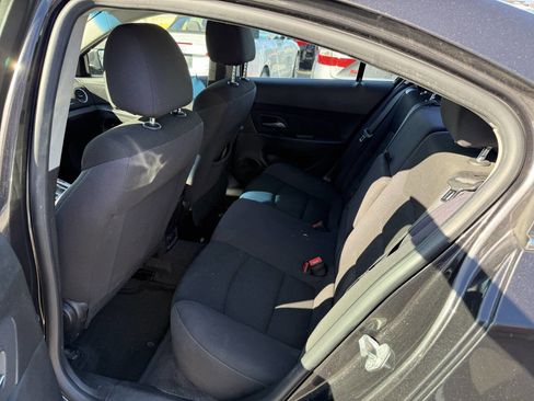 Used 2015 Chevrolet Cruze LT image 14