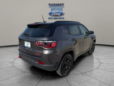 Used 2023 Jeep Compass Trailhawk image 5