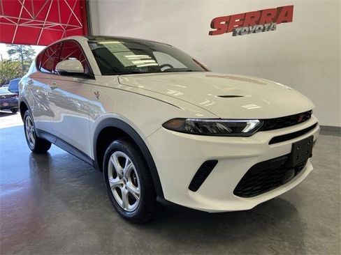 Used 2023 Dodge Hornet GT Plus image 11