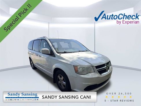 Used 2011 Dodge Grand Caravan Mainstreet w/ PWR Convenience Group FWD image 1