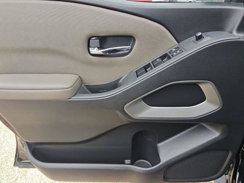 Used 2022 Nissan Frontier SV image 20