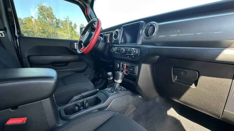 Used 2020 Jeep Gladiator Overland AWD/4WD image 15