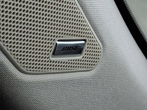 Certified 2023 Nissan Rogue SL w/ SL Premium Package image 30