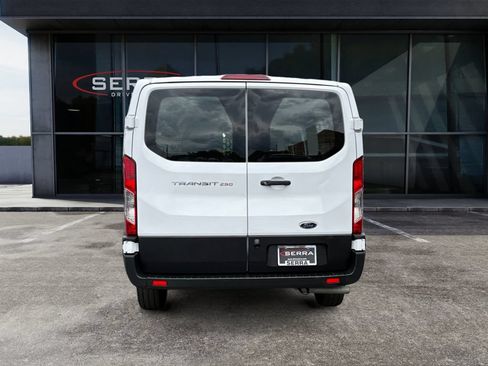 Used 2025 Ford Transit 250 Low Roof w/ Exterior Upgrade Package RWD image 4