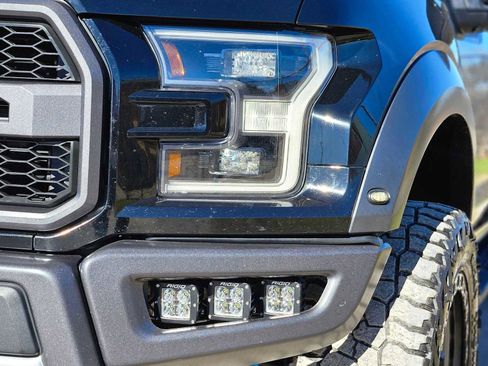 Used 2018 Ford F150 Raptor w/ Equipment Group 802A Luxury image 11