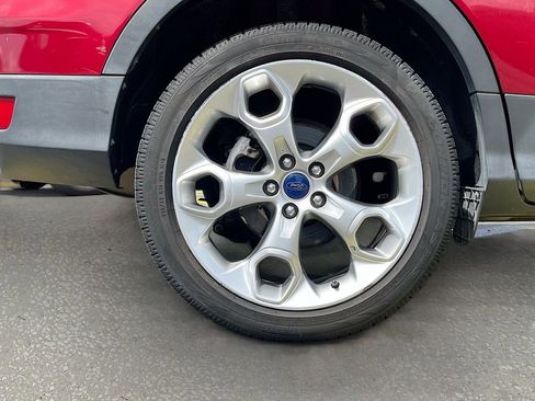 Used 2015 Ford Escape Titanium w/ Equipment Group 301A image 30