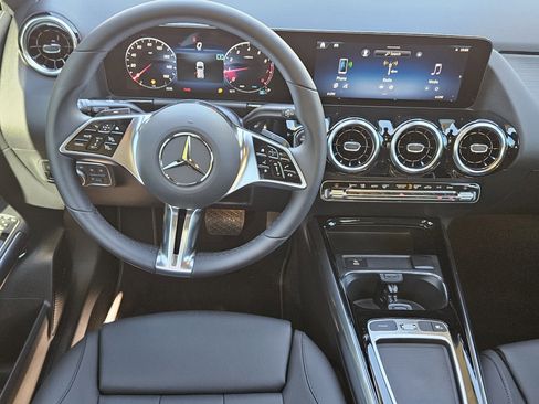 New 2026 Mercedes-Benz GLA 250 image 26
