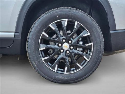 New 2026 Chevrolet Traverse LT w/ Sun and Wheel Package image 10