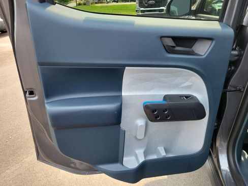 New 2025 Ford Maverick XLT w/ XLT Luxury Package image 10