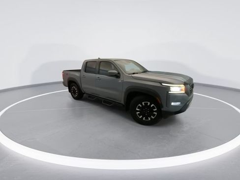 Used 2023 Nissan Frontier Pro-X w/ Tow Package RWD image 2