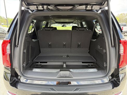 New 2026 GMC Yukon XL Denali w/ Sun & Power Step Package RWD image 22