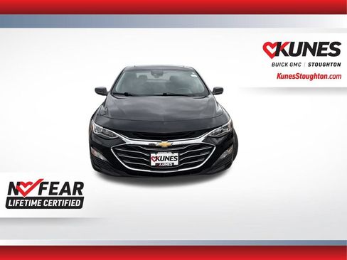 Used 2024 Chevrolet Malibu LT FWD image 2